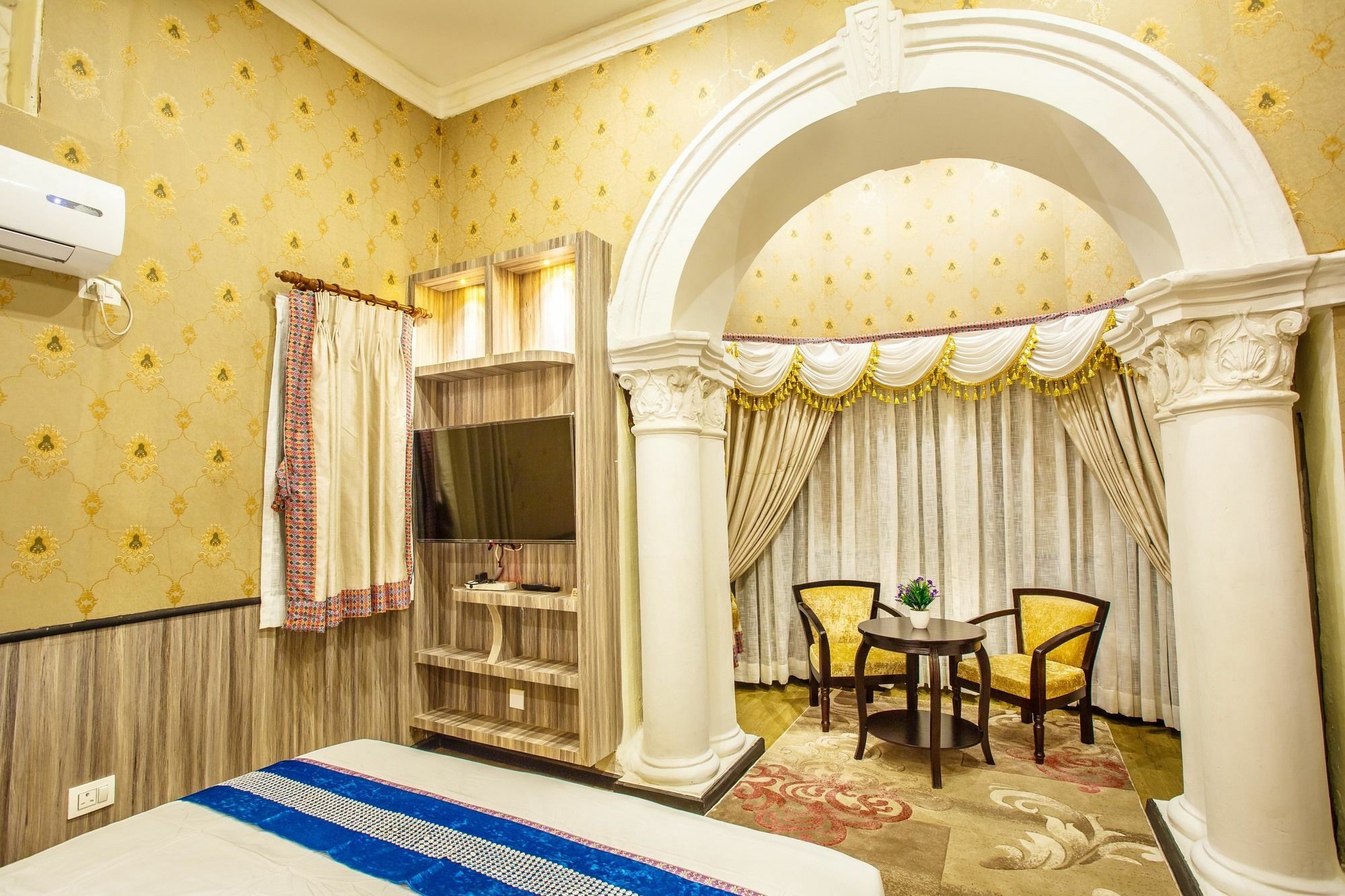 Royal Empire Boutique Hotel Κατμαντού Εξωτερικό φωτογραφία