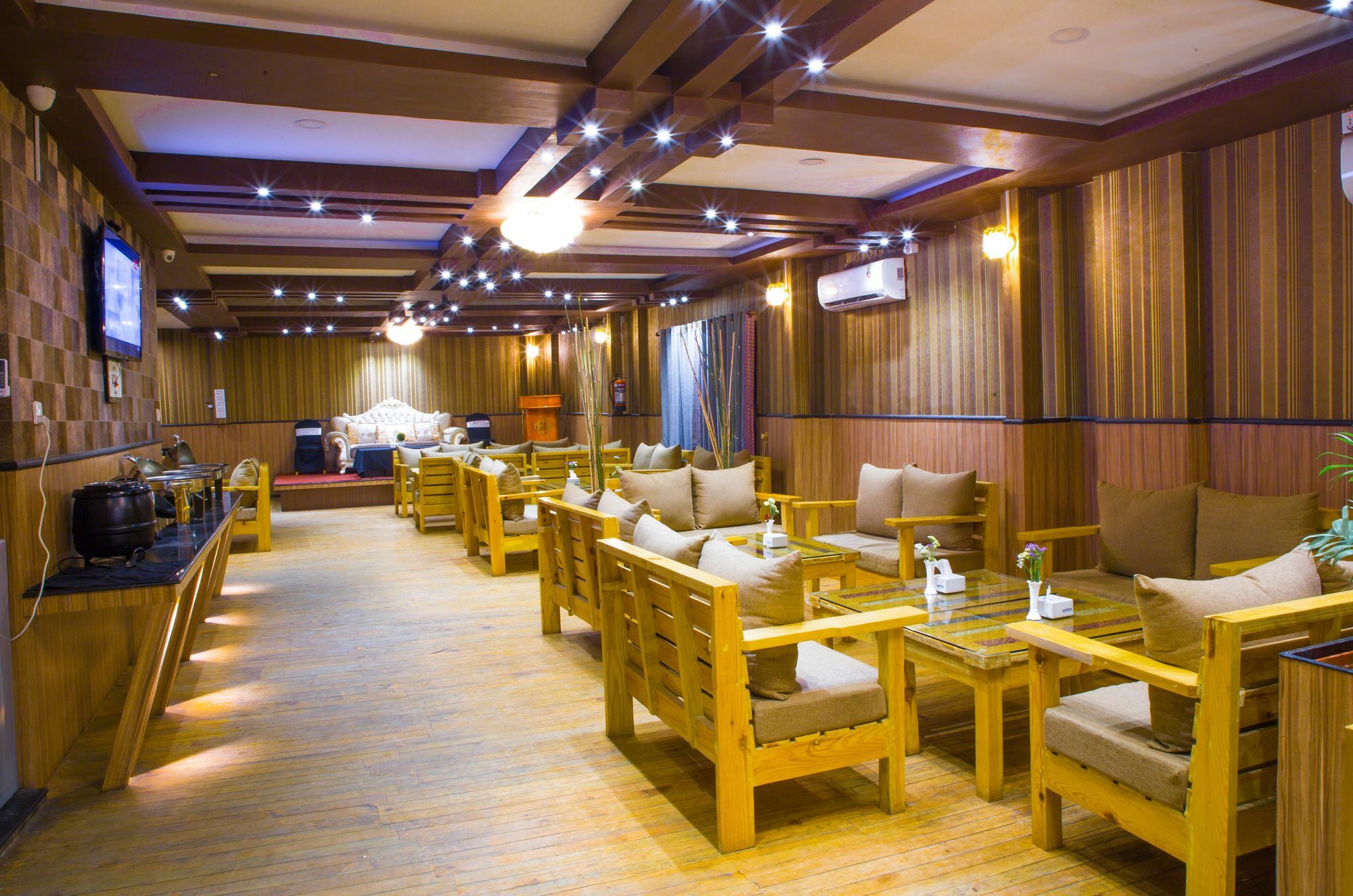 Royal Empire Boutique Hotel Κατμαντού Εξωτερικό φωτογραφία